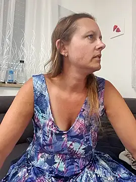 Hot_Milf_Denise webcam