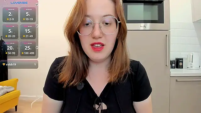 Charmy_Gracy webcam