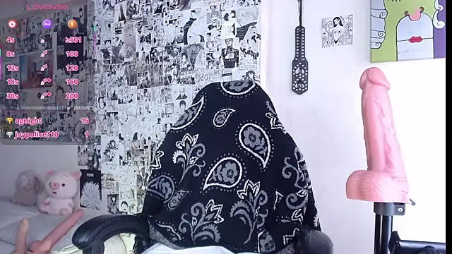 Amahd696 webcam