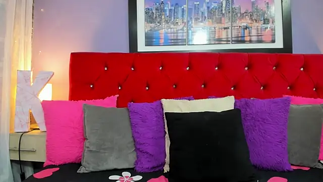 KatieGomez webcam