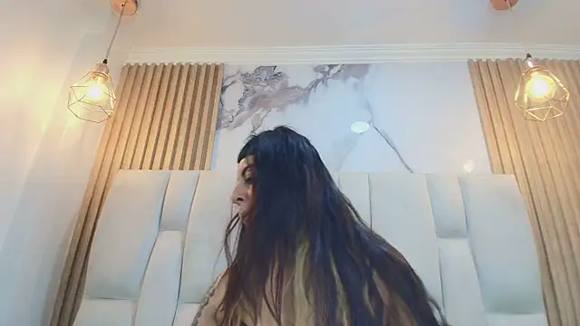 Naughty_Kittenm webcam