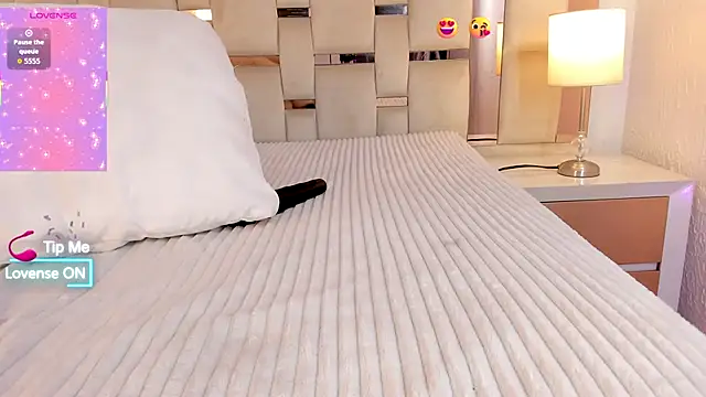 hazel_ross_tcw webcam
