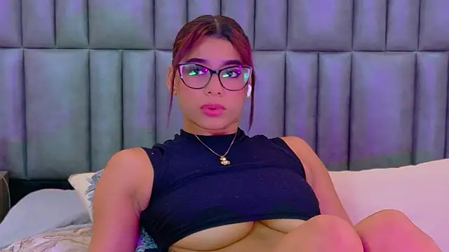 TiaraRosse webcam