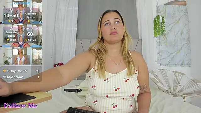Lady_miss___ webcam