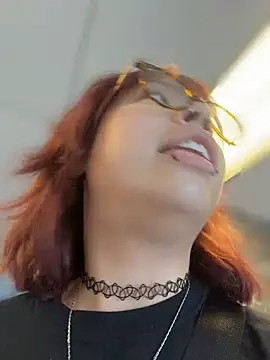 moan4mona webcam