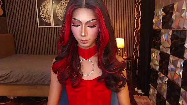 AudreyMilesTrans webcam