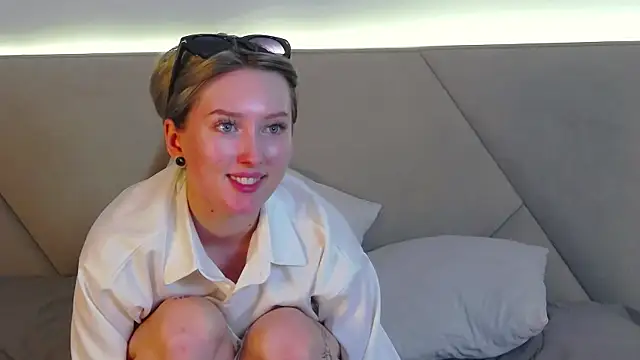 MarianeSun webcam