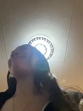LilyRossi_ webcam