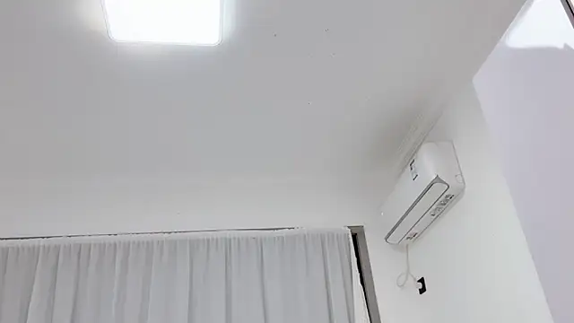 xingxing-777 - Xingxing-777's free webcam - UK Sex Cams