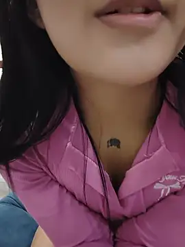 SCARLETVELVET_ webcam