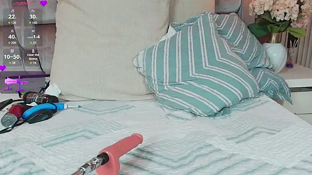 GabyEvanss webcam