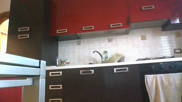misseva10 - MissEva10's free webcam - UK Sex Cams