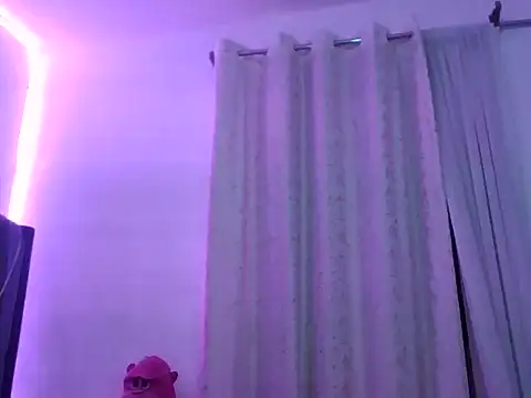 Queenb_2 webcam