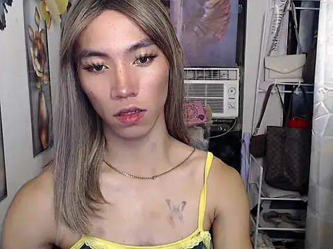 urasianfairyxx webcam