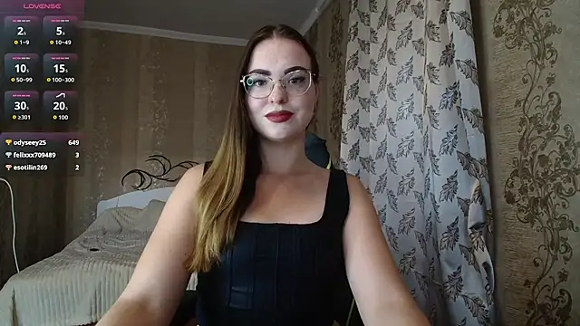 Flora_kisss webcam