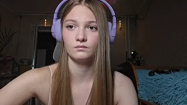 ZelmaSauage webcam
