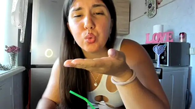 Mia_Marrone webcam