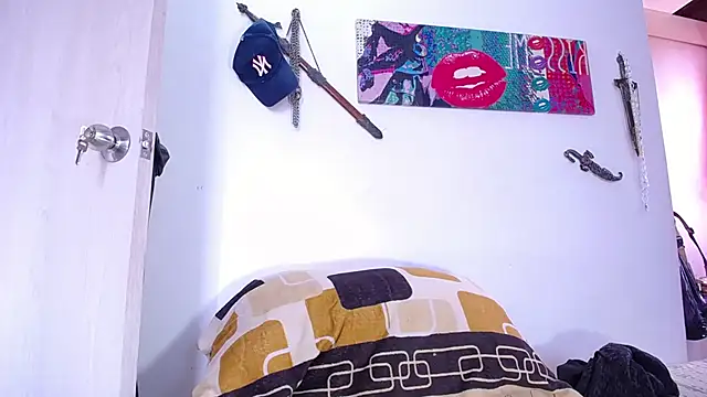 damn_fox webcam