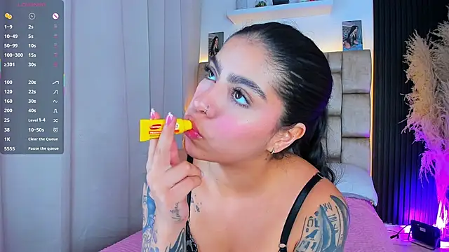 little_sophie18 webcam