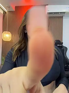 jenn_fit - Jenn_fit's free webcam - UK Sex Cams