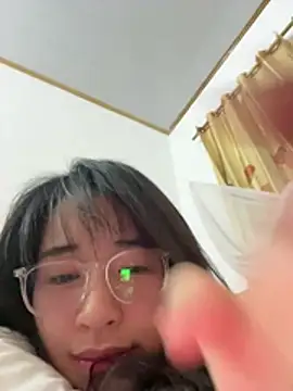 Babybooo01_ webcam