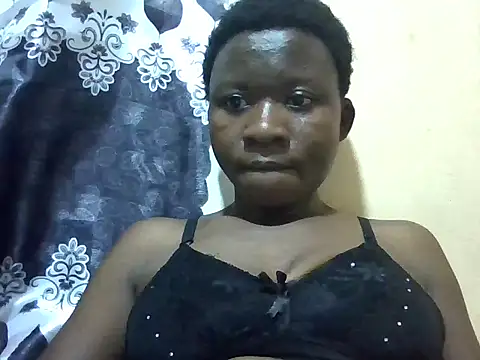 NaughtyNyra