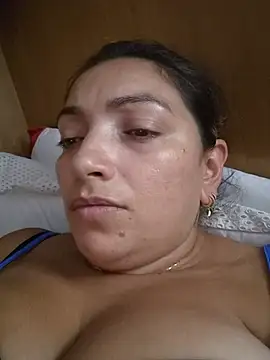 claudia webcam
