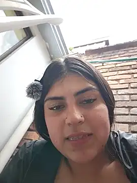 MishRaven live cam on StripChat