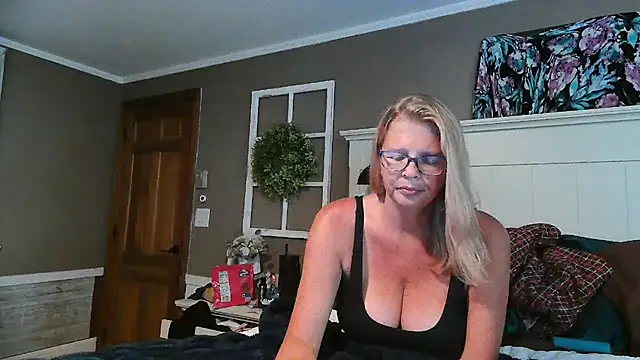 Stickywethoney live sex cam