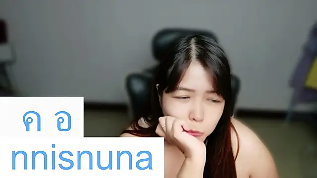 nunanunanuna live cam on StripChat