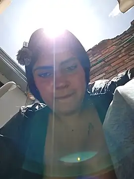 MishRaven webcam