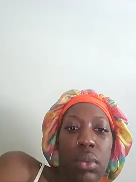 oliviaprettypussy webcam