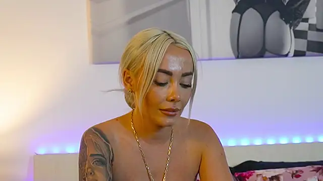 FrancescaGrayy webcam