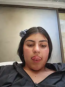 MishRaven webcam