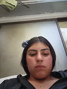 mishraven - MishRaven's free webcam - UK Sex Cams