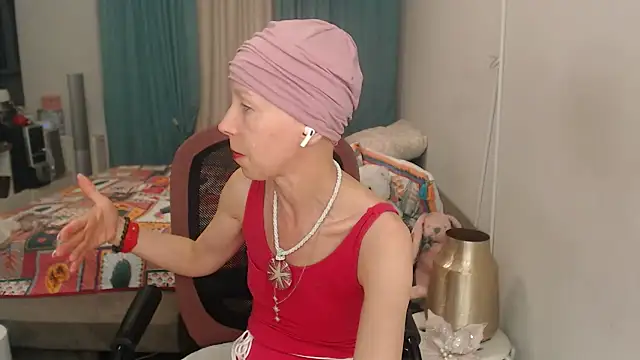 LuxuryNika webcam