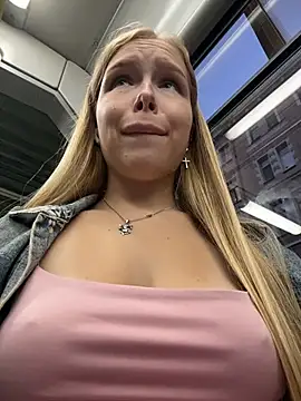 Liza_risky webcam