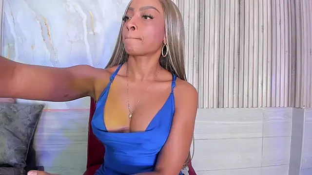 BriannaChelsea webcam