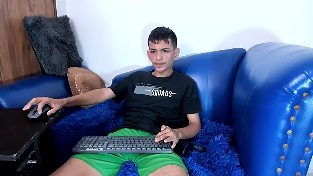 littlecum18