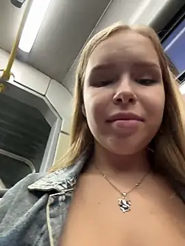 liza_risky (F young) - Panty play close up on bus