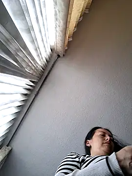 Lauryn_Jones webcam