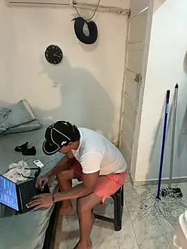 bigdick211292 webcam