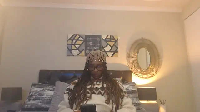Creamyass22 webcam