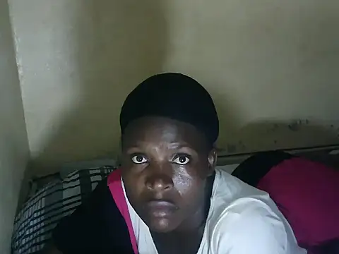 cute-shamza live cam on StripChat
