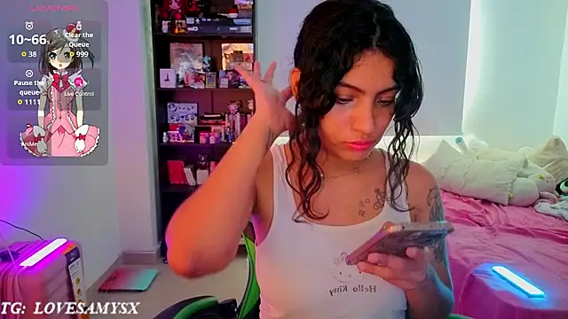 Lovelyamyy webcam