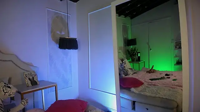 niicole_garner live cam on StripChat