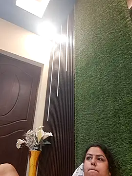 SHANVII live cam on StripChat