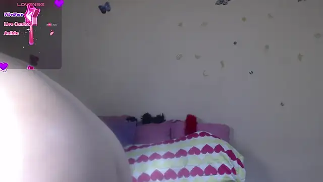 evangeline_lover live cam on StripChat