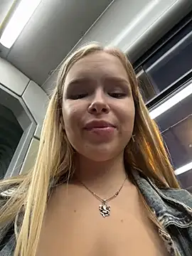Liza_risky webcam