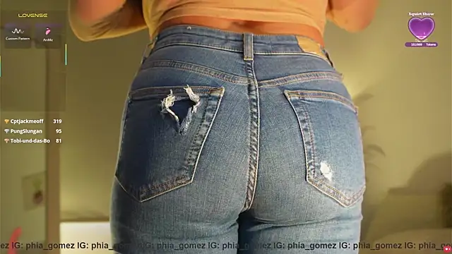 whitneyhot webcam